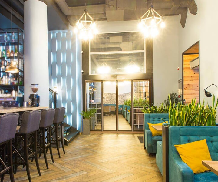COMMERCIAL INTERIOR DESIGN